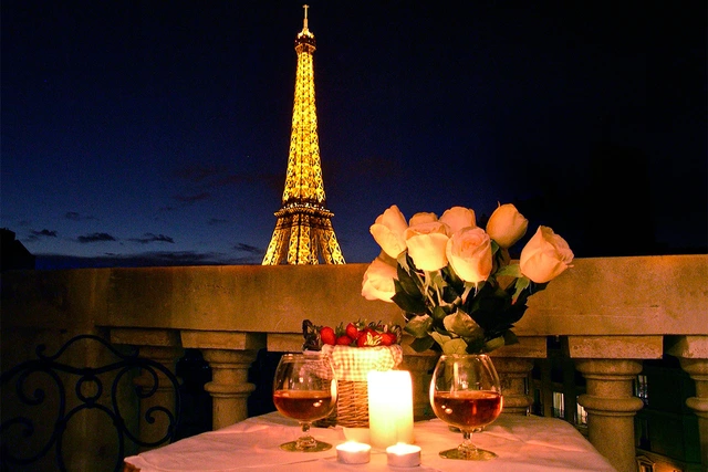 A Night Out in Paris: Planning the Perfect Evening