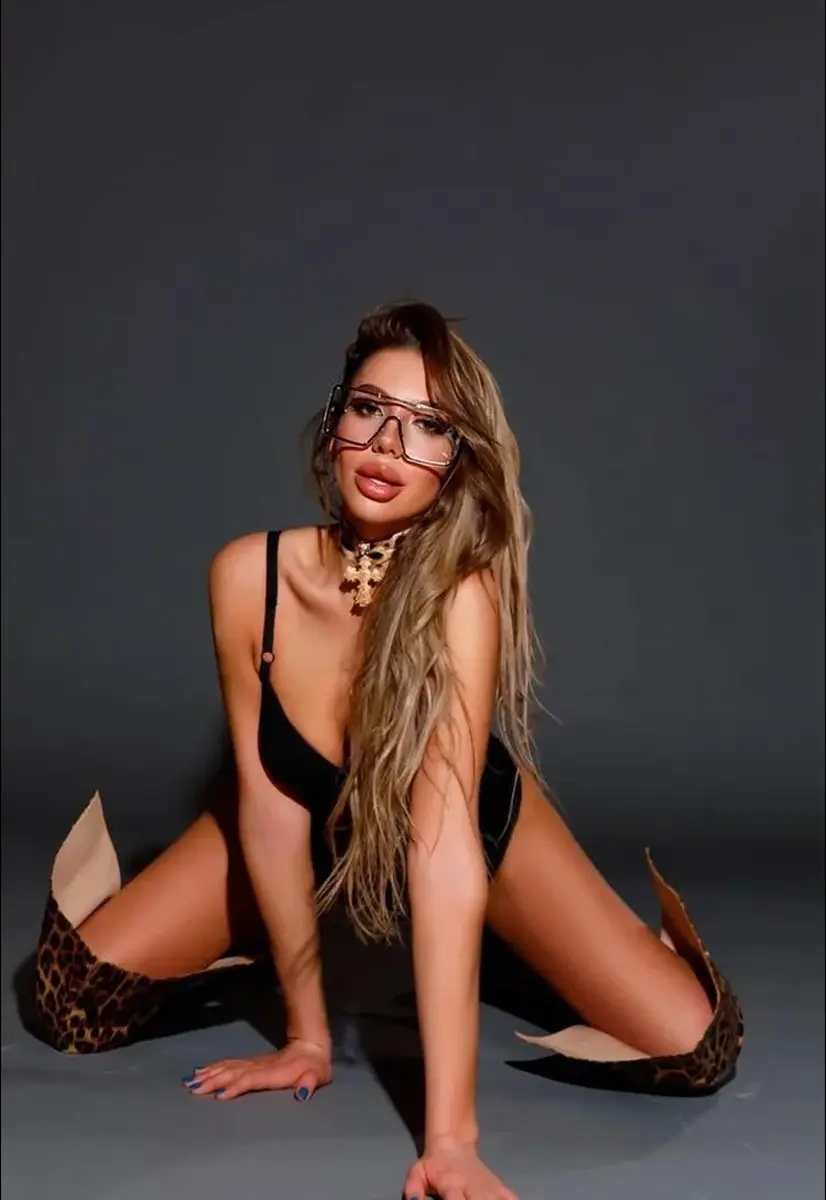 Chloe escort in Dubai