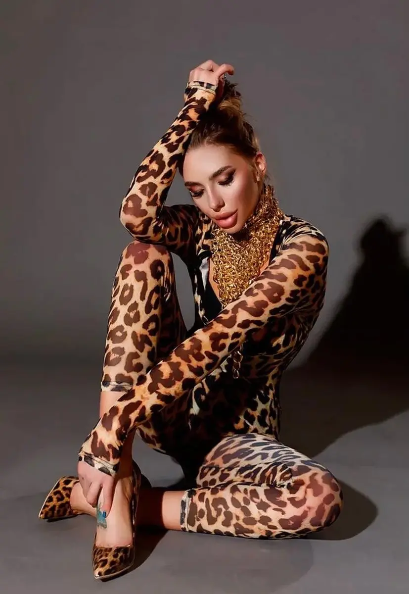 Chloe escort in Dubai